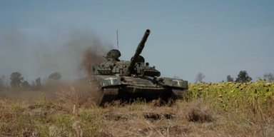 "Наш флаг весит 50 тонн": танкисты 14 бригады рассказали подробности боев (видео)