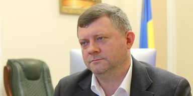 Слуга парламенту. Олександр Корнієнко про монобiльшiсть, Дмитра Разумкова та бюджет партІЇ