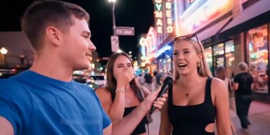 Уличное интервью с двумя девушками, которые отдыхали в клубе, напугало людей (видео)