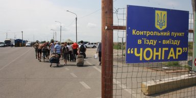 Наш Крым против #крымнаш. Как живут и чего ждут те, кто два года назад покинул полуостров