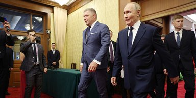 Путин на встрече с Фицо заявил, что Россия "не хочет ни на кого нападать" (видео)