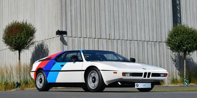 Капсулы времени на 3,5 млн евро: на аукцион выставили лучшие спортивные BMW (фото)