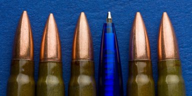 Внимание, заминировано. Как российская пропаганда завоевывает украинские территории