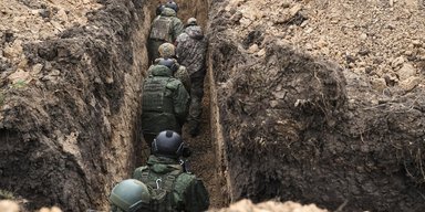 Великі втрати: ЗС РФ застосовують нову тактику штурму позицій ЗСУ, — Forbes