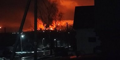 БПЛА атакували РФ: вибухало в Краснодарському краї, горить Афіпський НПЗ, деталі (відео)