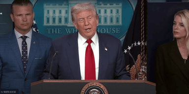 Обмін землями і "войовничі росіяни": головні заяви Трампа про майбутню зустріч із Путіним (відео)