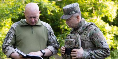 Ситуація складна: головком Сирський назвав напрямки головного удару росіян на Сході (карта)