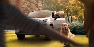 Новий кросовер Toyota RAV4 2026 розсекречено до прем'єри (фото)