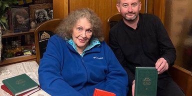 Сергей Жадан показал, как сегодня выглядит 94-летняя Лина Костенко (фото)