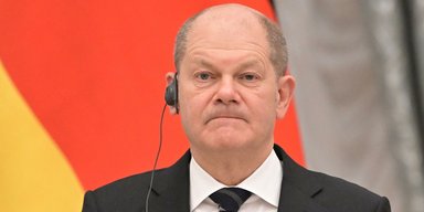 Германия убрала обязательство достичь 2% расходов на оборону в 2024 году, – Reuters