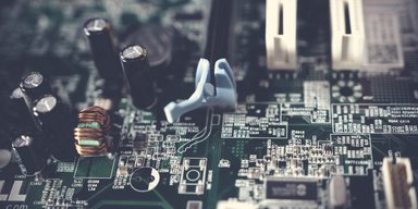 Тормоз военной машины. Сможет ли РФ выпускать вооружение без поставок стран Запада