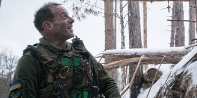 Поехал защищать Украину из-за любви к дочери: на войне погиб парамедик из Великобритании
