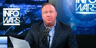 "Паника и паранойя": издание The Onion выкупило сайт Infowars конспиролога Алекса Джонса