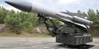 Могли відправити до України: у Польщі заявили, що більше не експлуатують ЗРК С-200