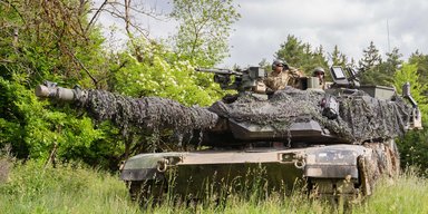 Abrams проти FPV-дронів: як можна захистити танк від знищення (фото)