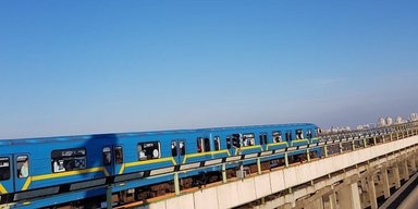 Новые правила во время воздушной тревоги: как будут работать мосты и метро в Киеве