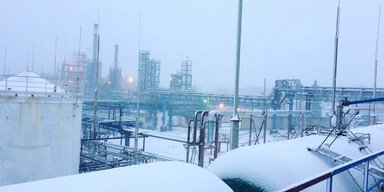 Безпілотники ЗСУ атакували два нафтогазові заводи на території РФ, — ЗМІ (карта)