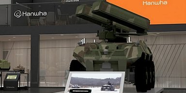 Боевой робот опознает и поразит врага ракетами "Небесный меч": что известно о новой машине