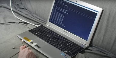 Хакер рассказал, как "взломал" ноутбук с помощью обычной зажигалки (видео)