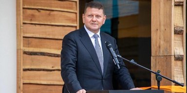 Зеленский спросил у Залужного о планах на участие в выборах: генерал ответил однозначно, — УП