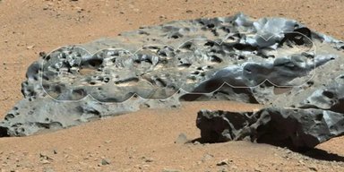 Физики обнаружили в метеорите необычный термостойкий материал: не подчиняется законам физики