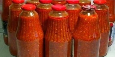Пікантна закуска до м'яса на зиму: покроковий рецепт