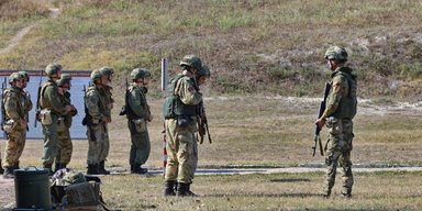 Попри величезні втрати: штурмові підрозділи РФ укомплектовані на 80-100%, — Волошин (відео)
