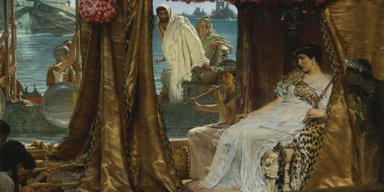 Аромат царицы. Ученые выяснили, какими духами пользовалась Клеопатра
