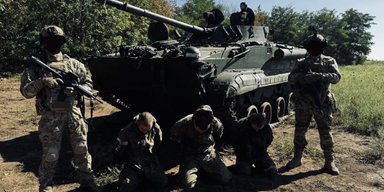 Бойцы ВСУ из Башкортостана захватили в плен БМП с экипажем ВС РФ на Покровском направлении (фото)