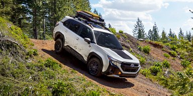 Subaru представила економічний гібрид і екстремальний кросовер для бездоріжжя (фото)