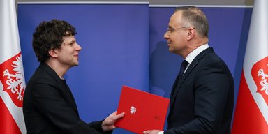 Американский актер Джесси Айзенберг получил гражданство Польши