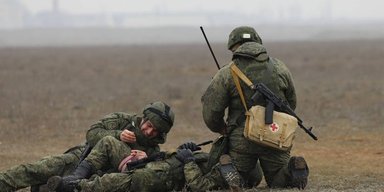 РФ заборонила відпустки офіцерам на півдні: готуються до активізації боїв, — Волошин