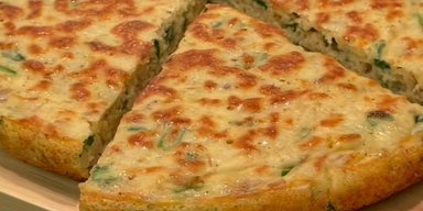 Вкуснятина для худеющих: рецепт диетической лепешки с тунцом