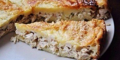 Заливной пирог с курицей на кефире: как приготовить вкусное блюдо