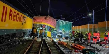 В результате столкновения двух поездов в Чехии есть погибшие украинцы, — МИД