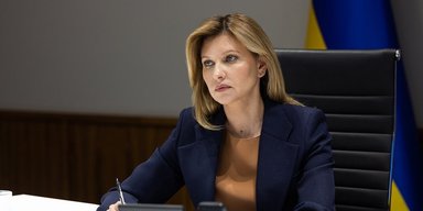 Зеленська закликає жінок "вступати до ЗСУ": росіяни поширюють у мережі фейкову листівку (скриншот)