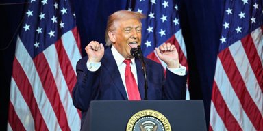 Это точно не ИИ: Трамп во время пресс-конференции удивил своим поведением (видео)