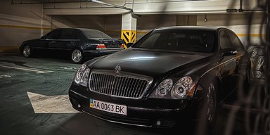 В Киеве обнаружили паркинг с редкими роскошными авто из Германии (фото)