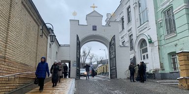 "Бог так решил": в СНБО напомнили монахам о выселении из Киево-Печерской лавры (фото)