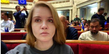 Безуглая купила компьютер за $4000 за бюджетные средства: локальный ИИ, который помещается на руке (фото)