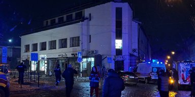 "Слышали во всех районах": во Львове без тревоги прогремели сильные взрывы, есть погибшие и раненые (видео)