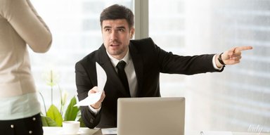 В Великобритании женщина отсудила деньги после того, как шеф отказался поздороваться с ней