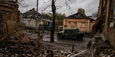 Самые масштабные штурмы с 2014 года: NYT о наступлении ВС РФ на востоке Украины