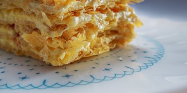 Классический рубленый торт со сгущенкой: рецепт простой вкусной выпечки