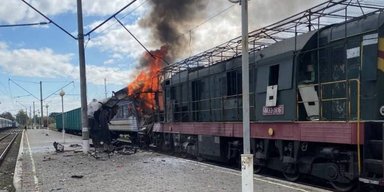 Маршруты в прифронтовые города перестроят после ударов по поездам, – "Укрзализныця"