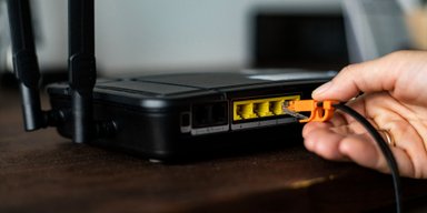 Перезагрузка или сброс настроек: что делать, если домашний Wi-Fi все время зависает