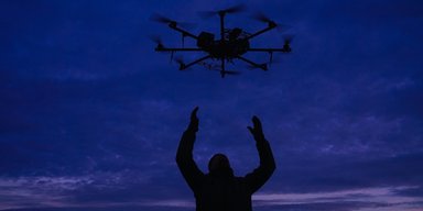 Позбавили окупантів боєприпасів: український дрон розніс склад ЗС РФ (відео)
