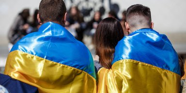 "Був готовий переїхати першого ж дня": юнаки 18-22 років розповіли, чому покидають Україну, — BBC