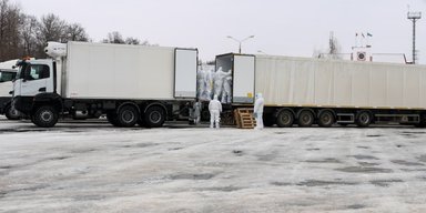 Россия вернула в Украину 1000 тел: Кремль утверждает, что это бойцы Сил обороны (фото)