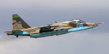 "Умные" бомбы и ракеты НАТО: Турция модернизировала штурмовик Су-25 для Азербайджана